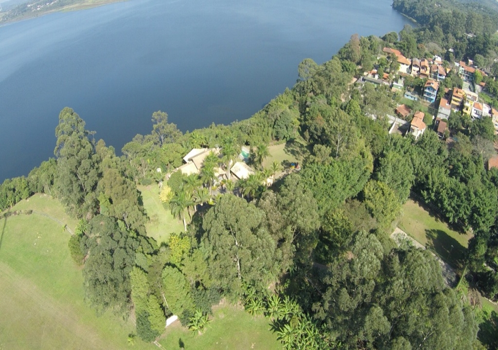 Chácara na Represa de Guarapiranga 1