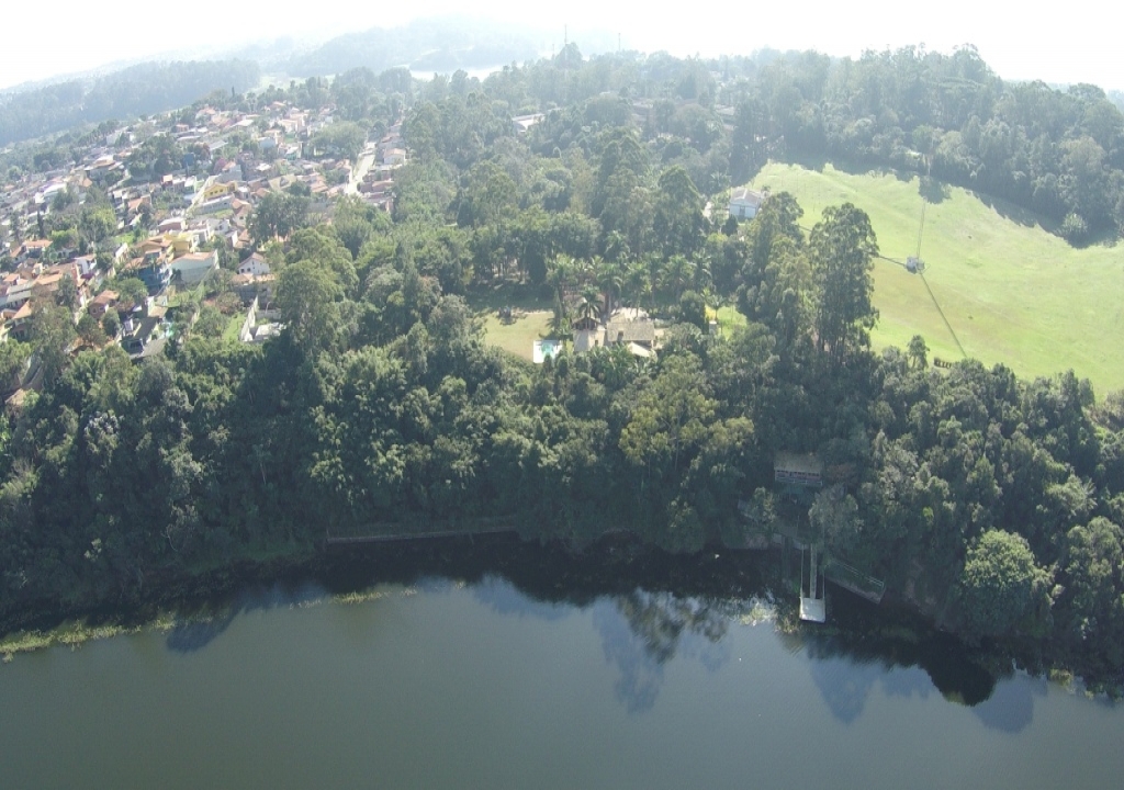 Chácara na Represa de Guarapiranga