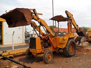 Venda de Retroescavadeiras Usadas 1